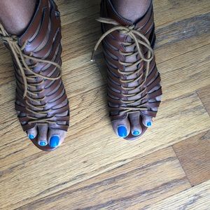 Limelight tie up heels